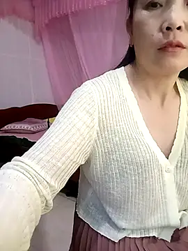 Feeling-hot online show from March 23, 2026, 7:01 am