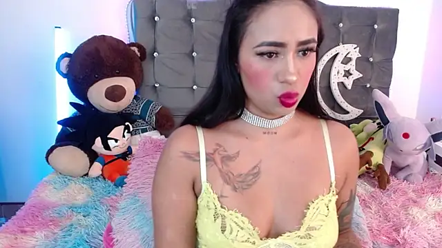 lunabritton1 online show from March 7, 2026, 3:14 am