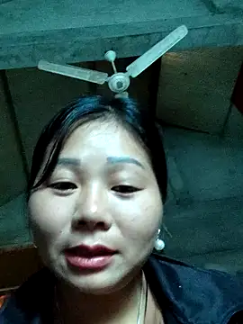 vangkt-cute online show from November 11, 2025, 5:18 am