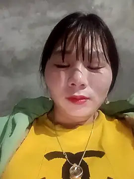 vangkt-cute online show from February 10, 2026, 5:50 pm