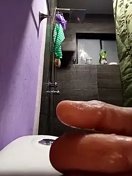 charlyver36 online show from November 12, 2025, 2:34 am