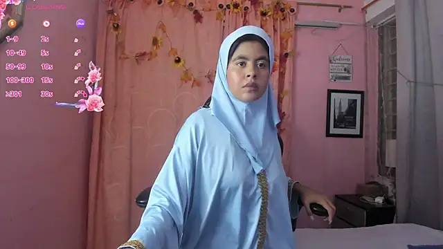 NaylaAbadi online show from February 24, 2026, 12:25 pm