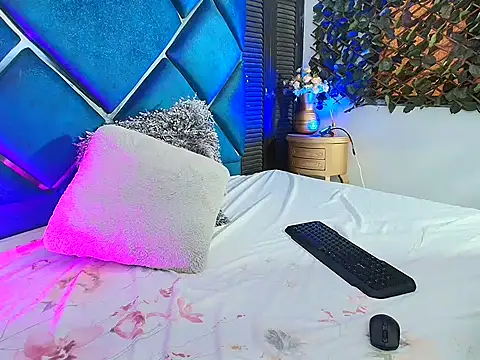 GabyStom online show from March 12, 2026, 7:31 pm