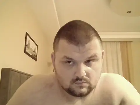 Snapshot of cyrex_monster chatting on March 4, 2026, 5:08 pm cyrex monster online show from March 4, 2026, 5:08 pm