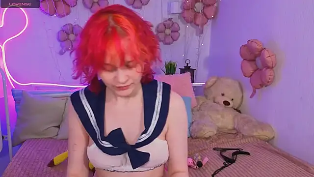 Snapshot of Awawrin chatting on April 17, 2026, 8:56 pm Awawrin online show from April 17, 2026, 8:56 pm