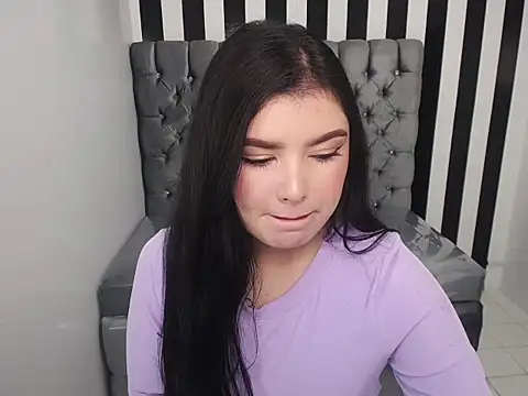 Snapshot of sarah_rouse_t_ chatting on November 12, 2025, 12:49 pm sarah rouse t online show from November 12, 2025, 12:49 pm