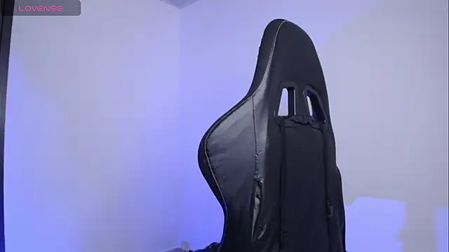 Millie bobby online show from December 2, 2025, 4:13 pm