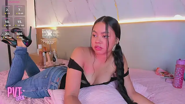 april grey11 online show from February 22, 2026, 7:56 pm