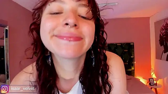 Velvet Dreamss online show from April 2, 2026, 11:30 am