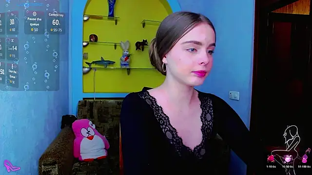 AlicaLOVEalisa777 online show from April 22, 2026, 5:47 pm