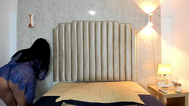 ArissDeLuna online show from November 28, 2025, 12:46 am