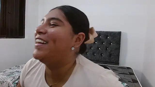 MeganWeb online show from November 26, 2025, 8:54 pm