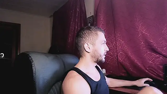 Snapshot of 333Alone_in_theDark777 chatting on November 14, 2025, 8:07 pm 333Alone in theDark777 online show from November 14, 2025, 8:07 pm