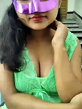 Snapshot of Hot-ruma chatting on November 16, 2025, 3:34 am Hot-ruma online show from November 16, 2025, 3:34 am