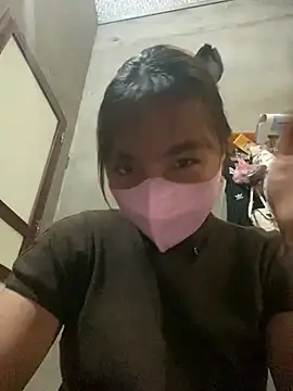 xu-ka online show from April 18, 2026, 4:27 am