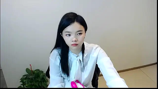 Snapshot of Shaurk chatting on February 9, 2026, 2:26 am Shaurk online show from February 9, 2026, 2:26 am