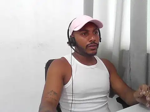 Snapshot of PutosRJ chatting on November 15, 2025, 6:48 pm PutosRJ online show from November 15, 2025, 6:48 pm