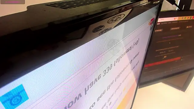 Zarid boobies online show from November 26, 2025, 1:01 pm