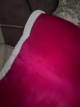 dalou3a22 online show from February 11, 2026, 1:38 pm