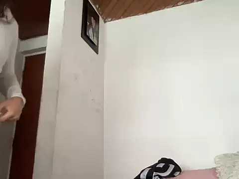 Snapshot of Dreana chatting on February 12, 2026, 4:46 pm Dreana online show from February 12, 2026, 4:46 pm