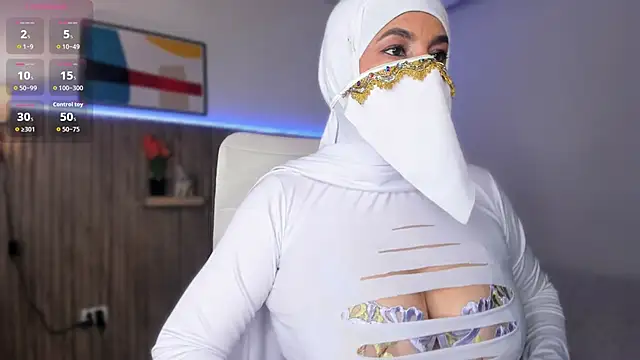 Hannaa Dolly online show from November 27, 2025, 2:46 am