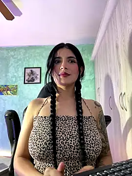 Cristal Cerati  online show from December 4, 2025, 10:40 pm