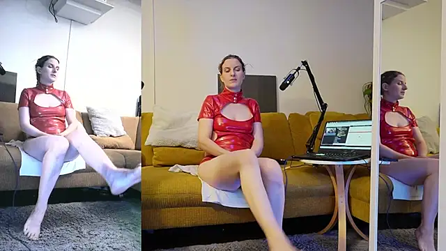 SUZANNEXXXXXX online show from March 28, 2026, 11:15 pm