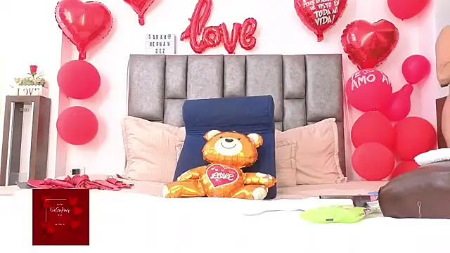 sarahhernandez online show from February 16, 2026, 3:52 pm