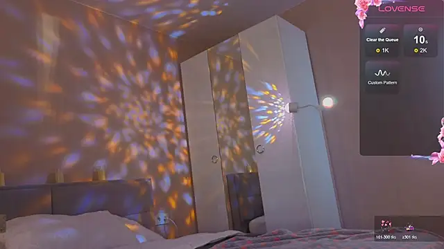 Anita Luv online show from November 17, 2025, 2:50 am