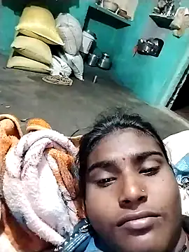 Snapshot of Big_Lovexx chatting on February 13, 2026, 9:11 pm Big Lovexx online show from February 13, 2026, 9:11 pm