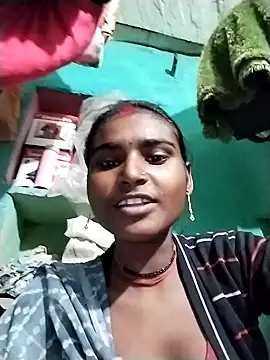 Snapshot of Big_Lovexx chatting on February 21, 2026, 3:35 pm Big Lovexx online show from February 21, 2026, 3:35 pm