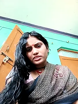 Pushpa hotty online show from April 12, 2026, 3:00 am