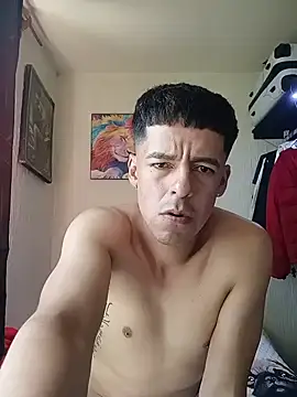 Snapshot of Junior_47 chatting on July 18, 2026, 4:33 pm Junior 47 online show from July 18, 2026, 4:33 pm