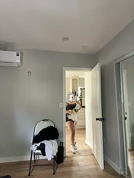 ymfg69 online show from February 1, 2026, 9:57 pm