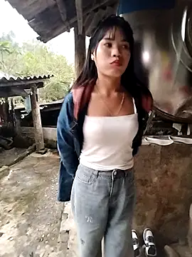 gugu0022 online show from January 19, 2026, 10:52 am