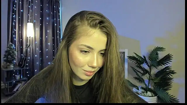 Aurora Glow21 online show from January 12, 2026, 12:21 pm