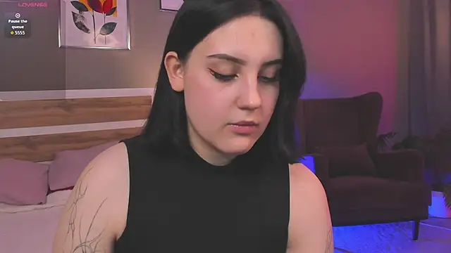 hey tessa online show from February 12, 2026, 8:26 pm