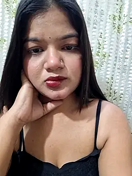 DIMPLE-GIRL88 online show from April 3, 2026, 9:24 pm