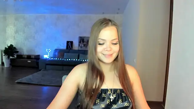 Snapshot of Kira_love_81 chatting on July 7, 2026, 12:09 pm Kira love 81 online show from July 7, 2026, 12:09 pm