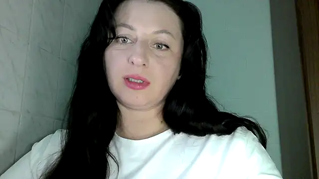 MelinaAx online show from April 24, 2026, 6:32 pm