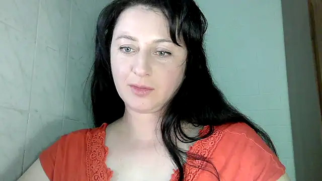 Snapshot of MelinaAx chatting on May 10, 2026, 7:41 pm MelinaAx online show from May 10, 2026, 7:41 pm