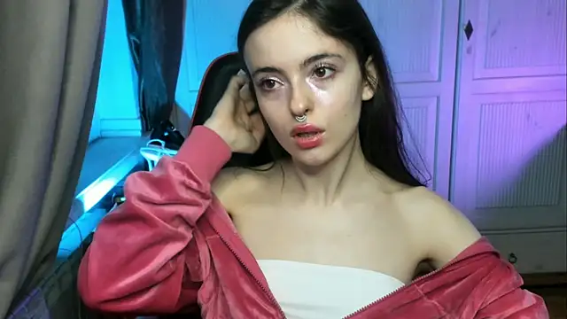 Snapshot of Lana__Soft chatting on December 17, 2025, 4:46 pm Lana Soft online show from December 17, 2025, 4:46 pm