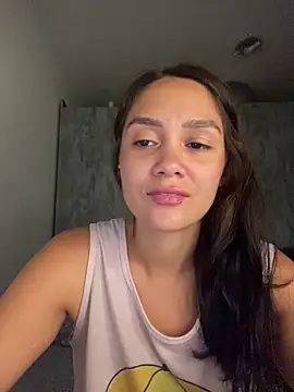 carolsapequinha online show from March 24, 2026, 11:48 am