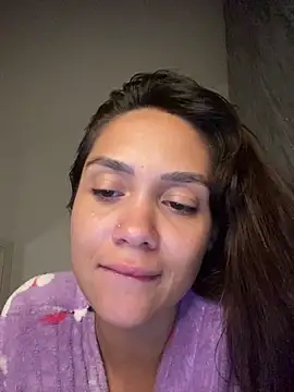 Snapshot of carolsapequinha chatting on June 4, 2026, 7:36 am carolsapequinha online show from June 4, 2026, 7:36 am
