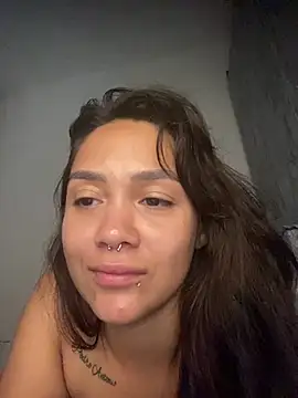Snapshot of carolsapequinha chatting on July 1, 2026, 3:56 pm carolsapequinha online show from July 1, 2026, 3:56 pm