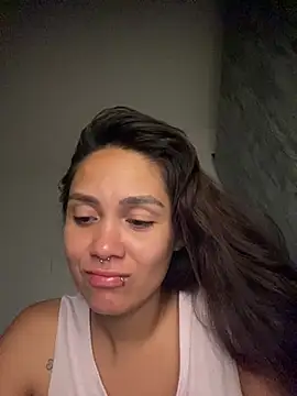Snapshot of carolsapequinha chatting on July 24, 2026, 11:19 am carolsapequinha online show from July 24, 2026, 11:19 am
