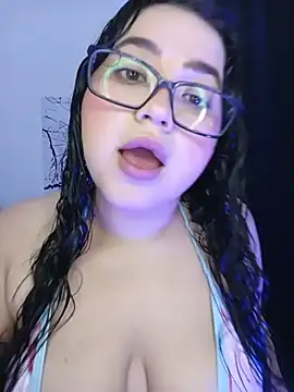 Snapshot of Sweety_chloe chatting on May 15, 2026, 8:38 pm Sweety chloe online show from May 15, 2026, 8:38 pm