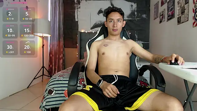 Snapshot of Angell01_ chatting on November 20, 2025, 8:41 pm Angell01 online show from November 20, 2025, 8:41 pm