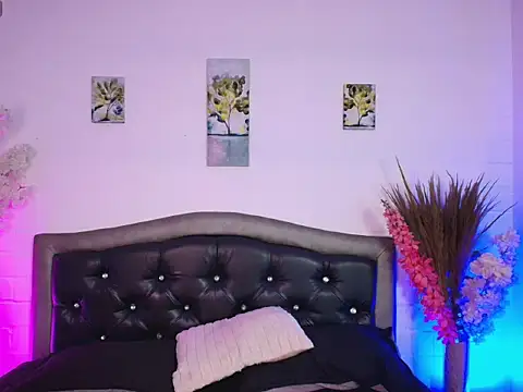 AlexiaHearts online show from February 5, 2026, 3:55 am