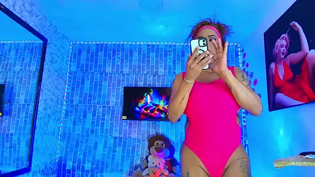 TAYLOR S7 online show from March 7, 2026, 1:46 am